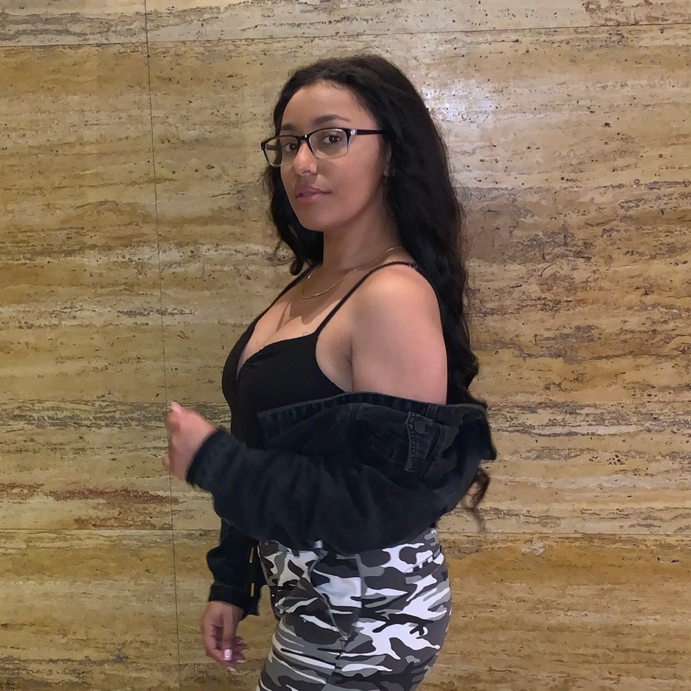 Meet your Posher, Kylee